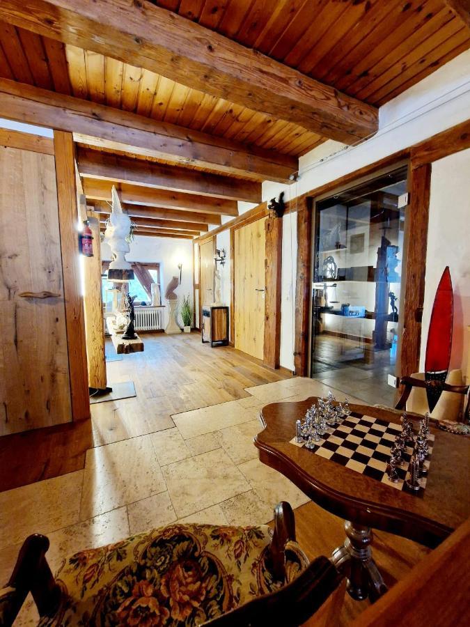 Wood & Stone Lodge 1 Донауэшинген Экстерьер фото